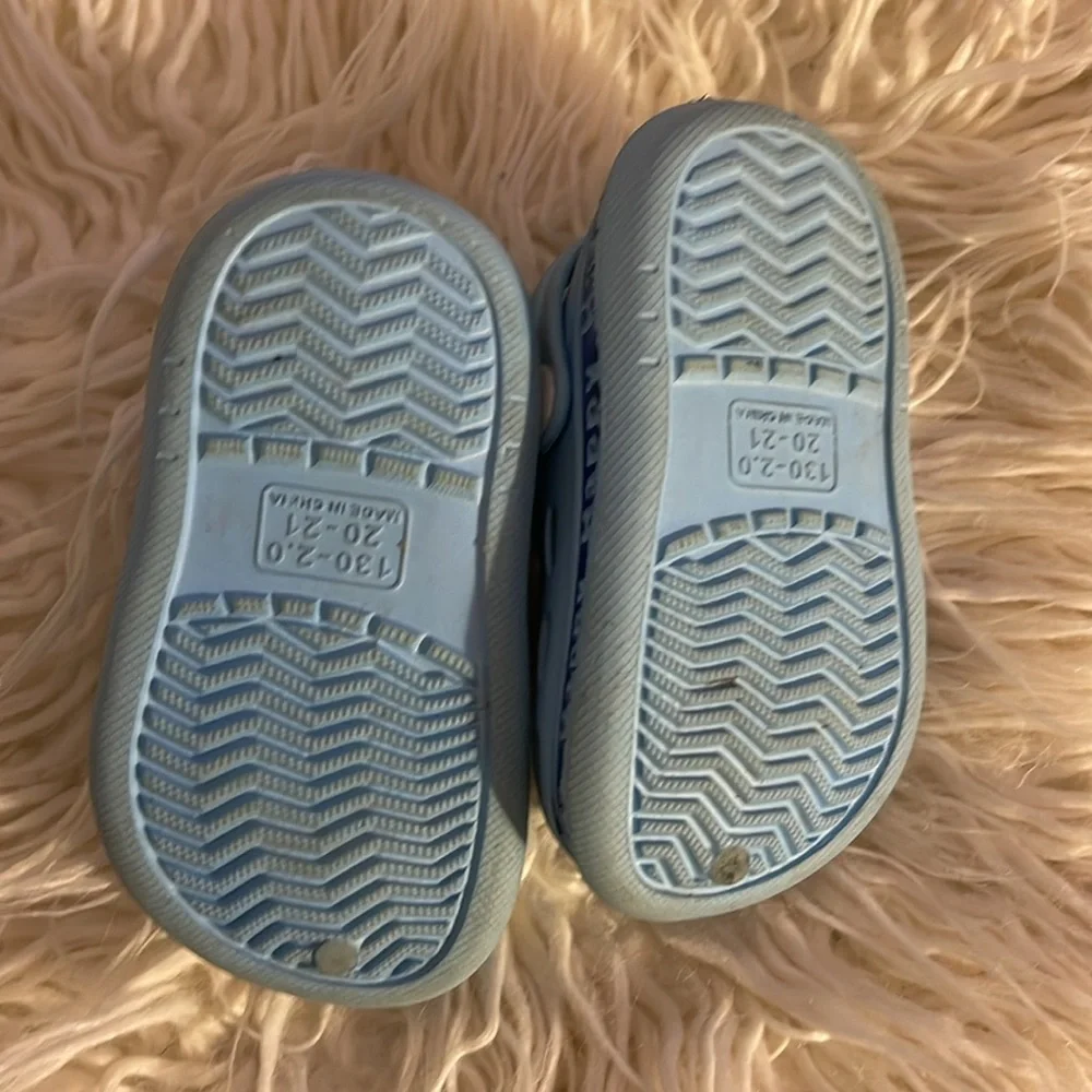 Kids Slip On Clogs/Crocs Size 20-21 (4.5-5) Summer Beach Pool Holiday
